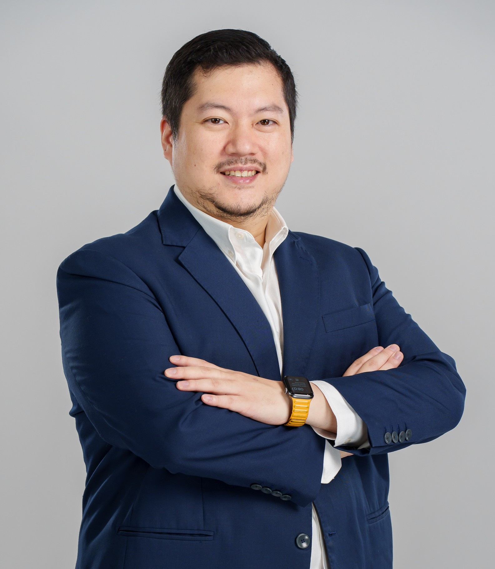 นายจิระศักดิ์ จิราธิวัฒน์